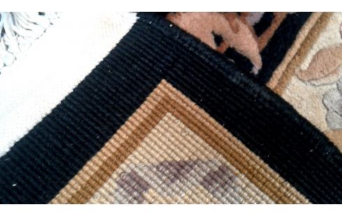 TAPIJT CHINEES ZWART MET BEUGE