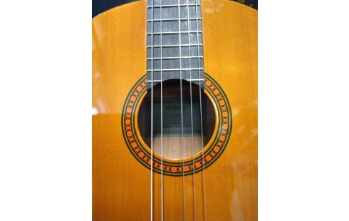 GUITARE CLASSIQUE YAMAHA CS40