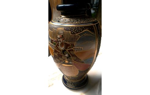 JARRÓN SATSUMA JAPONÉS