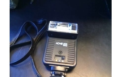 APPAREIL PHOTO PRAKTICA PLC3 AVEC FLASH (MANQUE VERRE)