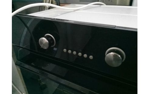 FOUR ENCASTRABLE VALBERG (be)