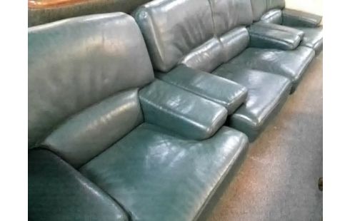 CANAPE VERT CUIR + 2 FAUTEUILS CUIR VERT