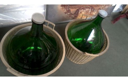 BOTELLA GRANDE VERDE HIELO LA UNIDAD