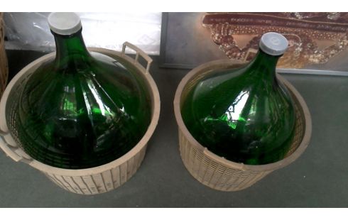 BOTELLA GRANDE VERDE HIELO LA UNIDAD