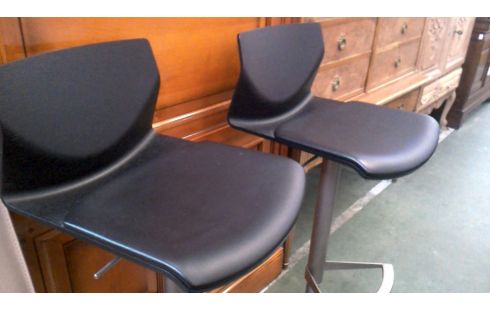 TABURETE, , TABURETE DE BAR LA UNIDAD NEGRO