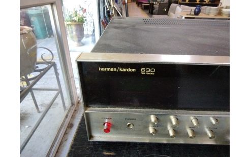 AMPLIFICATEUR HARMAN KARDON 630