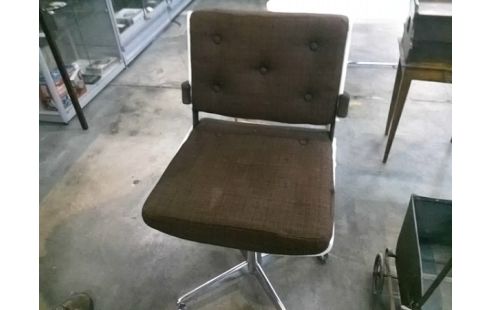 CHAISE DE BUREAU CAPITONNE ST ALAIN RICHARD