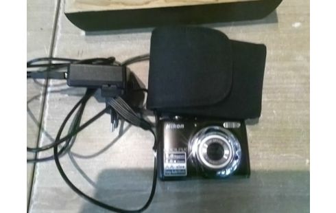 APPAREIL PHOTO NIKON