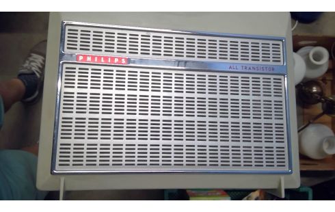 PLATTENSPIELER PHILIPS, , RAHMEN 1, , HOLZ OVAL