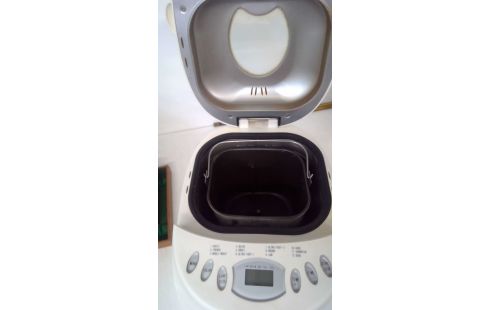 DOMO BROODBAKMACHINE B3980