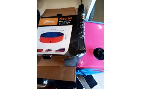 PISCINE GONFLABLE POUR CHIENS