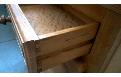 MUEBLE BAJO. BAJO RÚSTICO MACIZO ROBLE 2 PUERTAS / 2 CAJONES