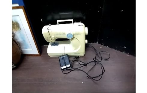 MACHINE A COUDRE LIFETEC