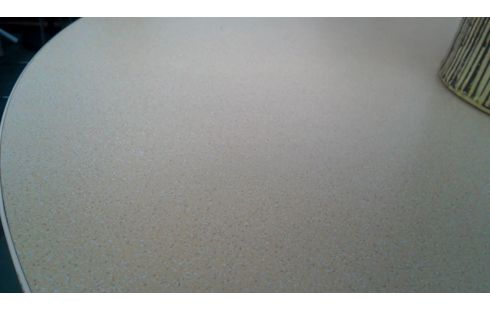 MESA ALTO REDONDO AMARILLO LA UNIDAD