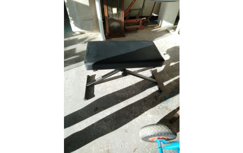 TABOURET DE PIANO