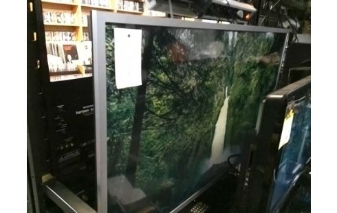 TELEVISEUR TOSHIBA 102 CM TNT HD 3D