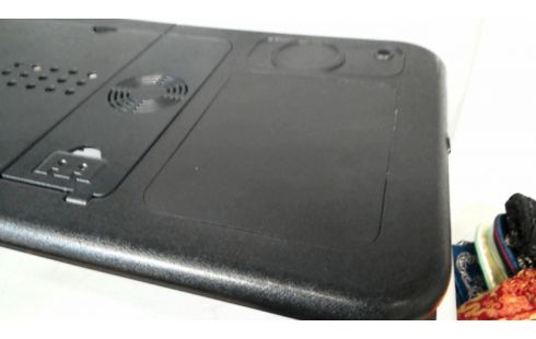 LAPTOP PC TABLE  OPVOUWBAAR