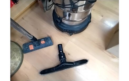 ASPIRATEUR 30L SA809