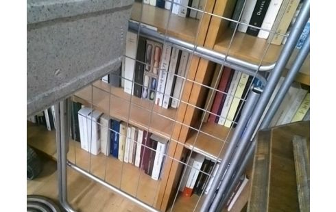 ETENDOIR A LINGE GRIS