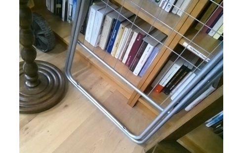 ETENDOIR A LINGE GRIS