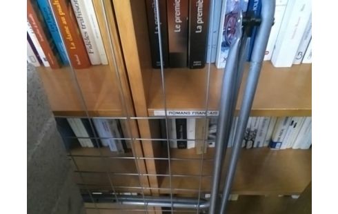 ETENDOIR A LINGE GRIS