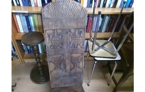 CHAISE AFRICAINE