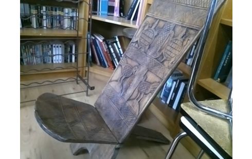 CHAISE AFRICAINE