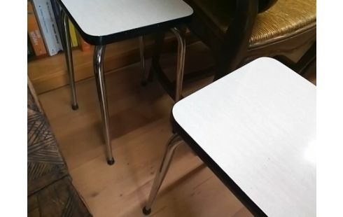 TABOURET FORMICA BLANC