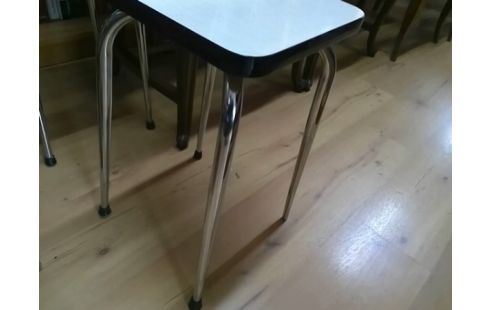 TABOURET FORMICA BLANC
