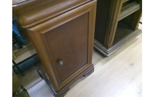 CHEVET STYLE LOUIS PHILIPE