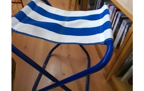 SIEGE DE CAMPING BLEU ET BLANC