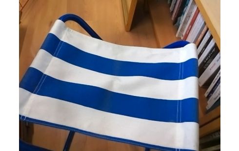 SIEGE DE CAMPING BLEU ET BLANC