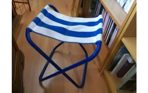 SIEGE DE CAMPING BLEU ET BLANC