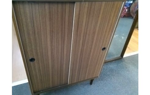 MEUBLE 2 PORTES BOIS