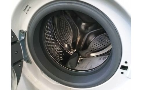 MACHINE A LAVER ENCASTRABLE THOMSON 6KG 1200TR/MIN