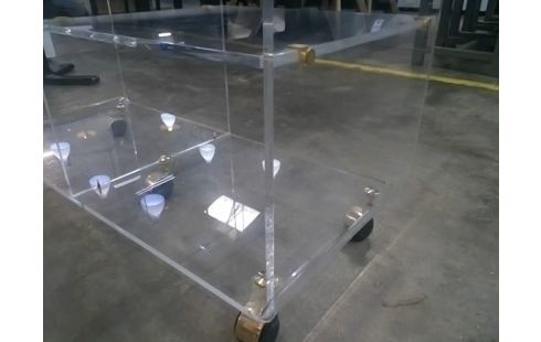 MEUBLE SUR ROULETTES PLEXIGLAS SIGNÉ DAVID LANGE