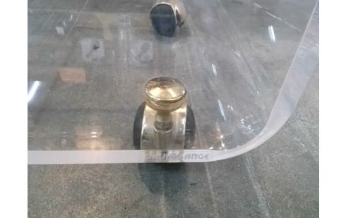 MEUBLE SUR ROULETTES PLEXIGLAS SIGNÉ DAVID LANGE