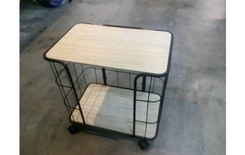 MEUBLE A ROULETTES PM