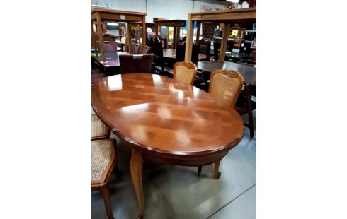 TABLE 2 ALLONGES OVALE DE STYLE