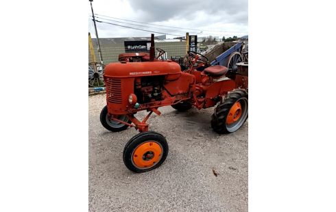 TRACTEUR MASSEY HARRIS