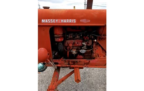 TRACTEUR MASSEY HARRIS