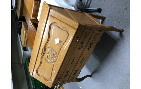 SECRETAIRE STYLE LOUIS XV 2T