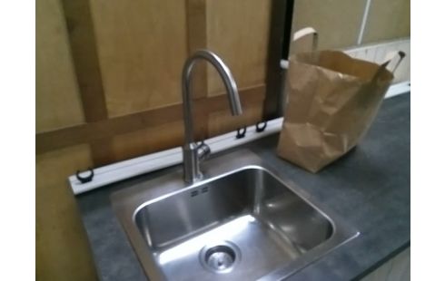 ELEMENTS DE CUISINE 2P 3T AVEC LAVABO (+ PIEDS REGLABLES)