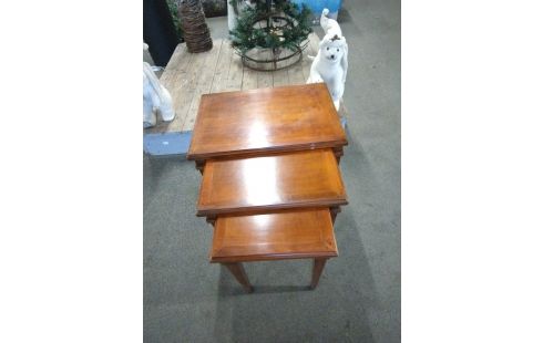 TABLES GIGOGNES MERISIER