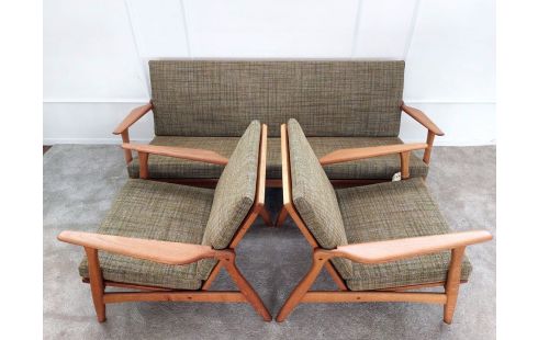 SALON MOGENS KOLD PAR ARNE HOVMAND OLSEN CANAPÉ 3 PLACES + 2 FAUTEUILS