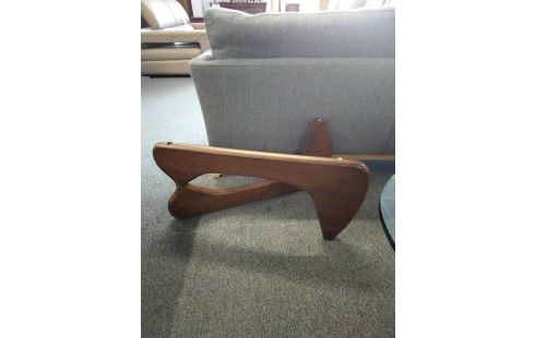 TABLE BASSE ISAMU NOGUCHI