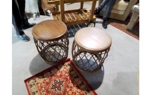 BOUT DE CANAPE ROTIN