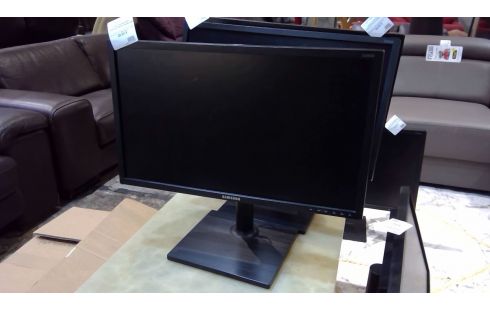 ECRAN ORDINATEUR SAMSUNG REHAUSSABLE E650