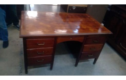 BUREAU ANTIEK ENGELS