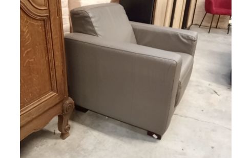 FAUTEUIL CLUB PU TAUPE
